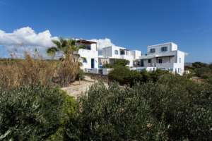 Athenas Houses Antiparos (1)